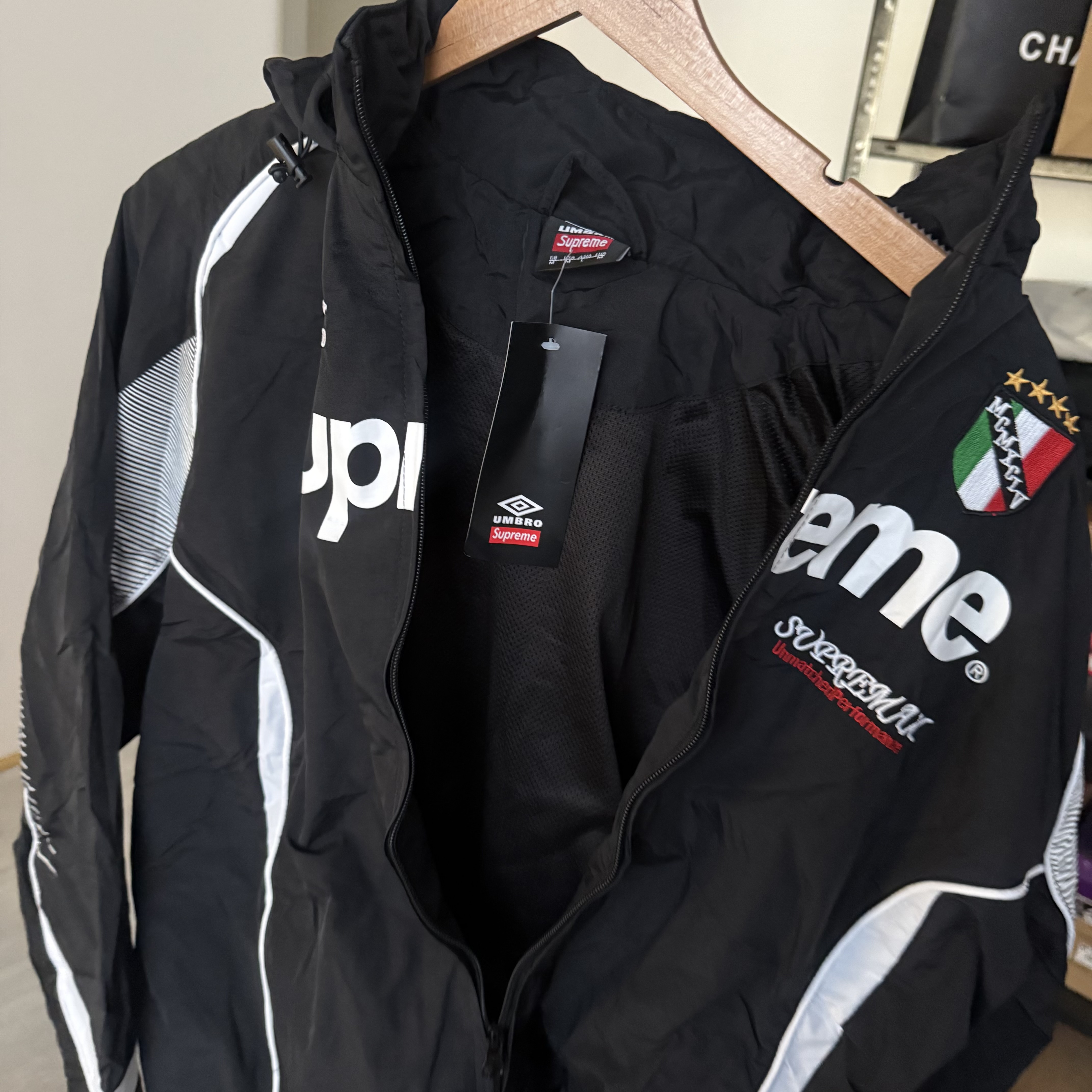 Imagen 5 de Supreme Umbro Track Jacket Black