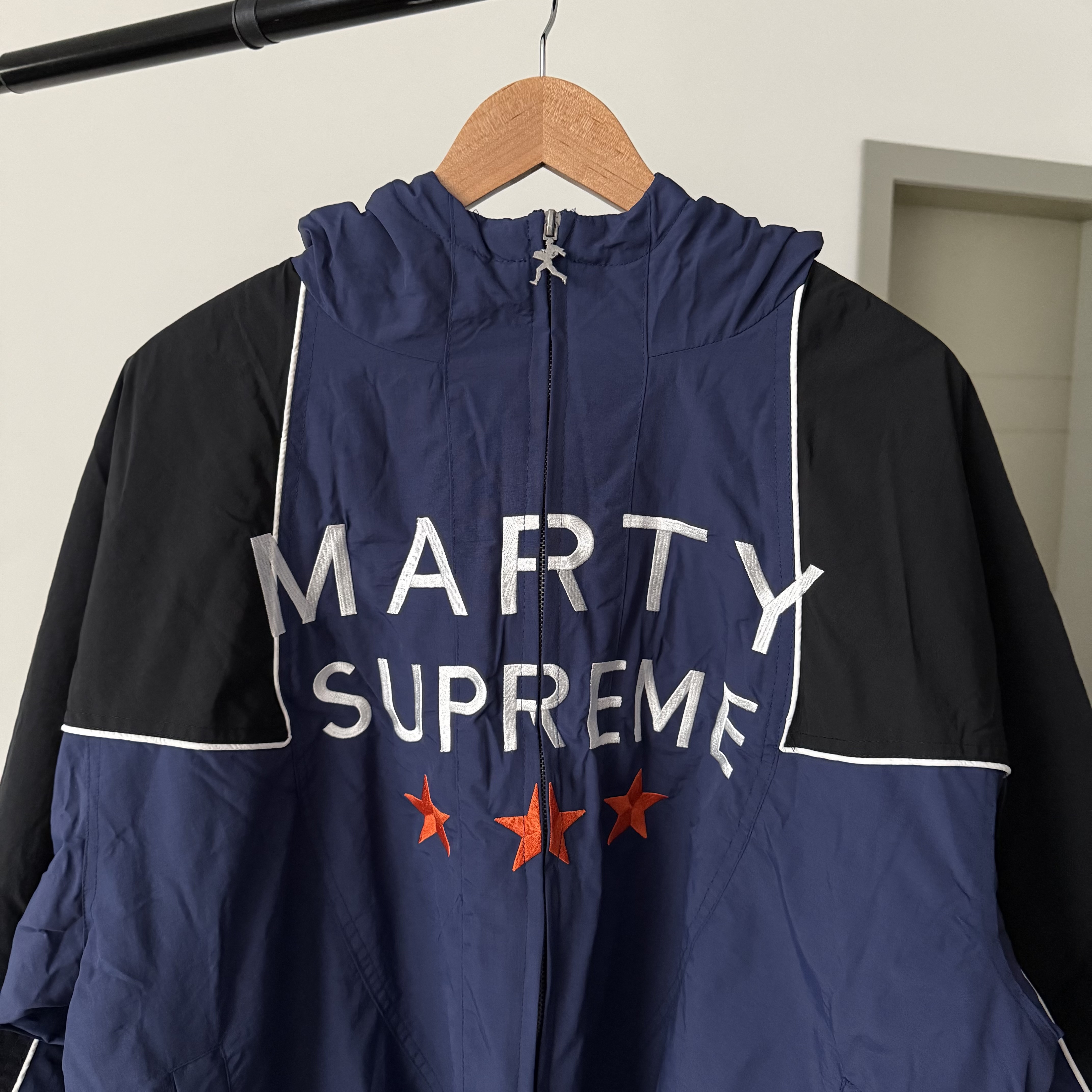Imagen 4 de Nahmias x Marty Supreme Classic Warm Up Jacket Navy